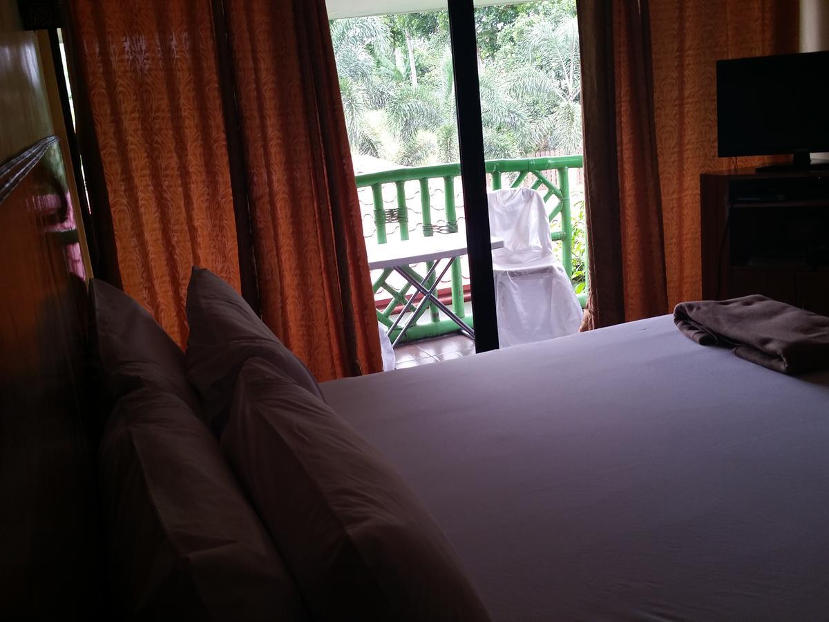 Casa De Miguelitos Hotell Tagaytay City Eksteriør bilde